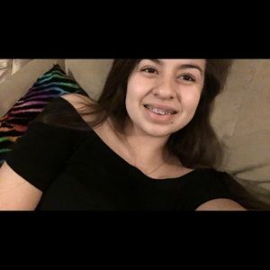 Meet your Posher, Alexia